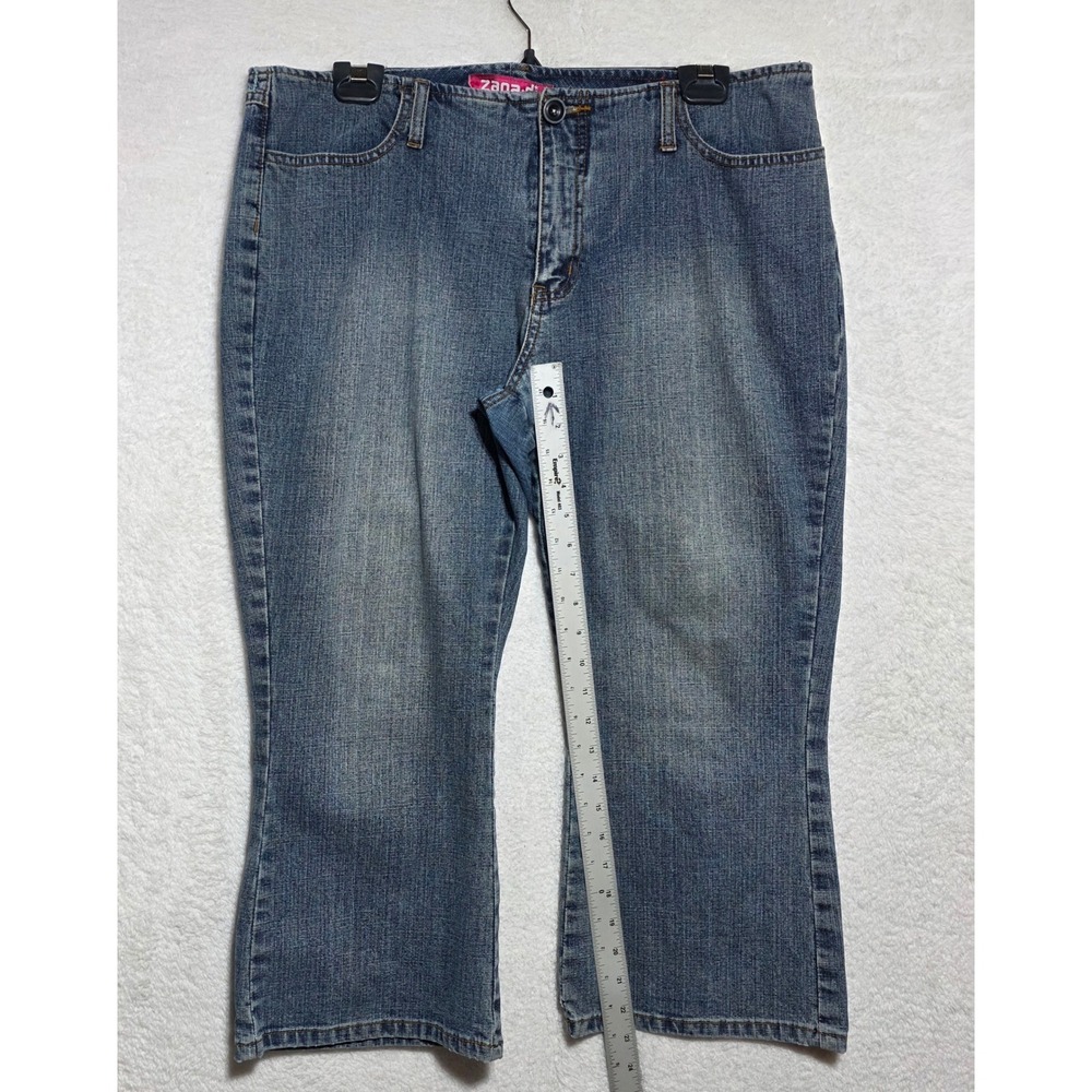 Zana-Di Vintage Y2K Floral Embroidered Capri Jeans Medium Wash Blue Size 15 - Picture 8 of 9